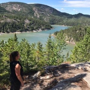 Meet your Posher, Catherine